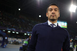Van Bronckhorst kończy z trenowaniem?