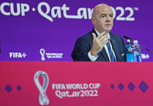 Infantino zapowiada ostre kary za rasizm