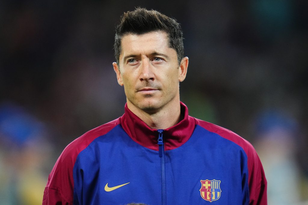 Barcelona zalega z kasą za Lewandowskiego