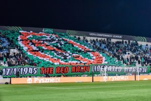 omonia manipulacja historyczna