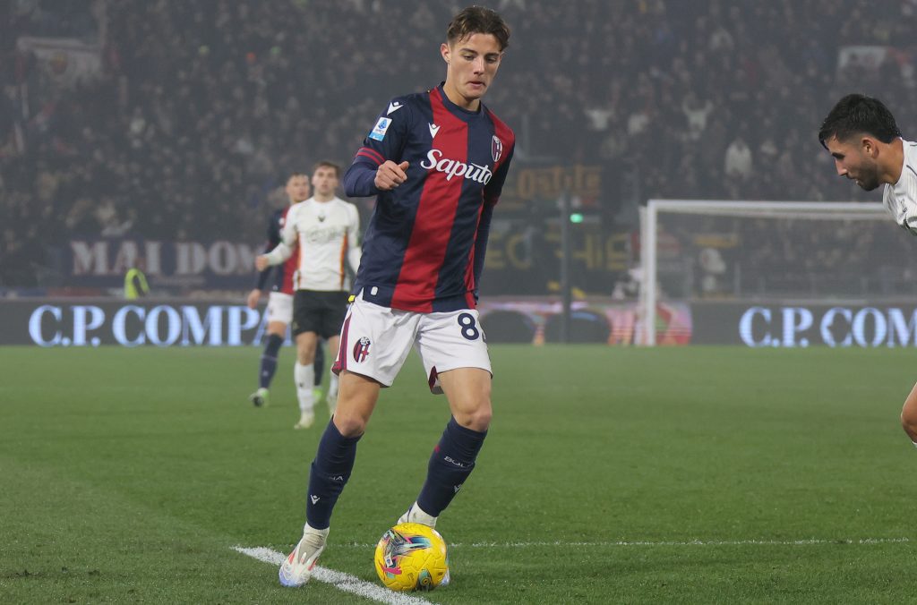 Kacper Urbański - Bologna FC