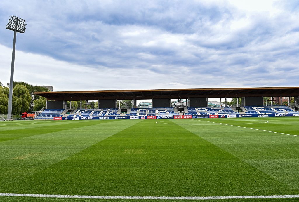 kotwica kołobrzeg stadion