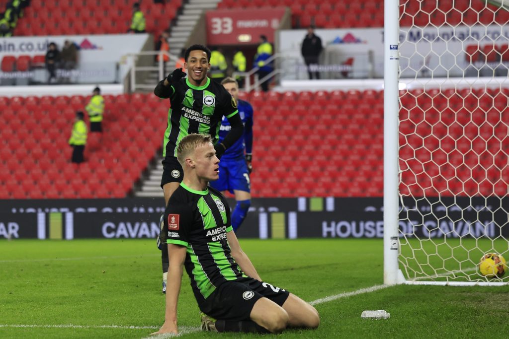 chelsea joao pedro i van hecke