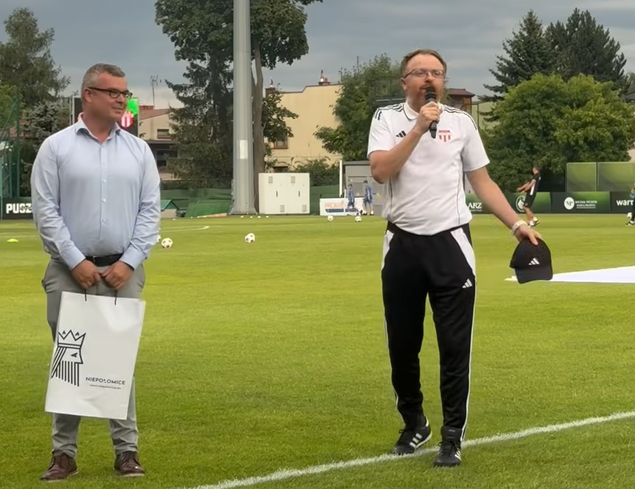 Piotr Stokowiec przeprosił Niepołomice