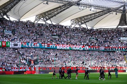 legia warszawa żyleta