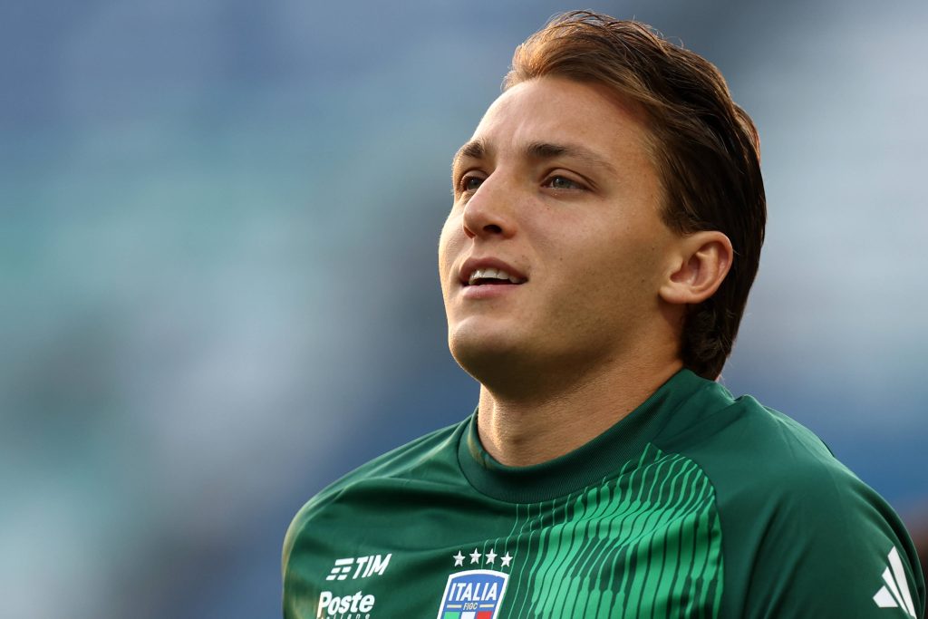 mateo retegui