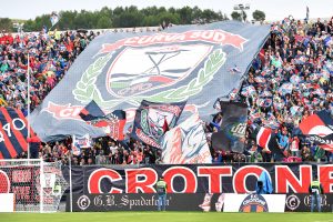 kibice Crotone 2016 jesień