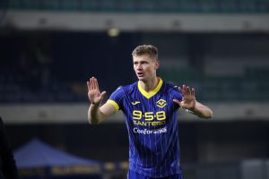 paweł dawidowicz hellas