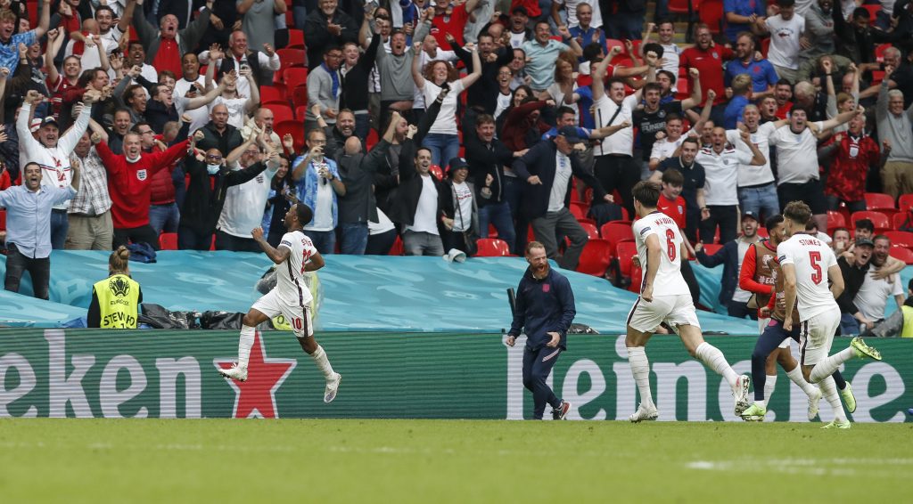 premier league star raheem sterling